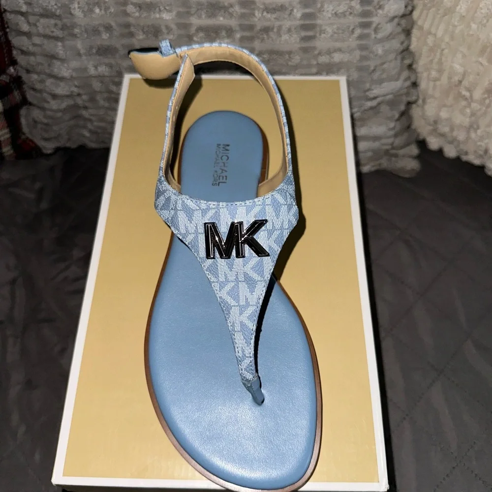 Michael Kors Blue Sporty Sandals with Cushioned Footbed - Picture 3 of 3